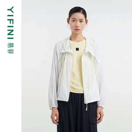 [专柜同款]Yifini/易菲连帽简约轻薄款宽松防晒服女短款百搭外套图片