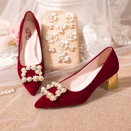 酒红色婚鞋红秀禾2023年新款粗跟高跟鞋女结婚鞋子新娘鞋婚纱中式图片