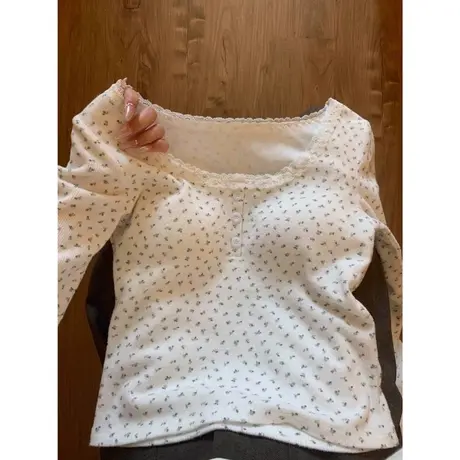 chic复古港风小碎花长袖T恤女春季韩版内搭打底衫修身显瘦上衣潮图片