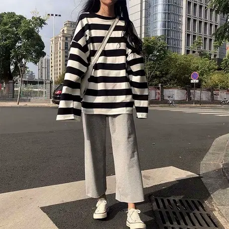 运动裤女2024年新款夏季薄款灰色休闲宽松高腰垂坠感直筒阔腿裤子图片