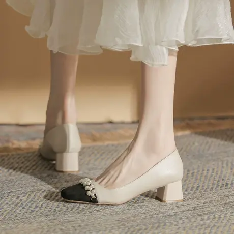 法式复古珍珠拼色单鞋2023年春季时尚小香风法式方头高跟鞋女粗跟图片