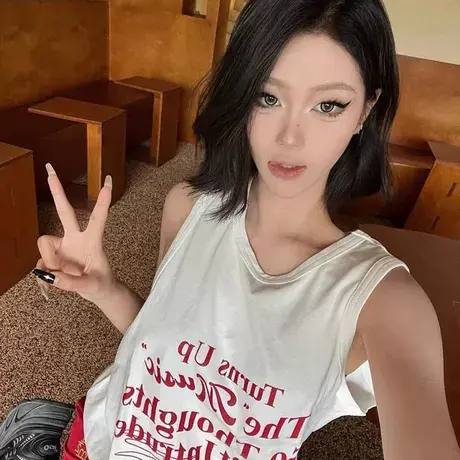 纯棉港风吊带坎肩背心无袖t恤女夏外穿高级感宽松篮球服挂脖上衣图片