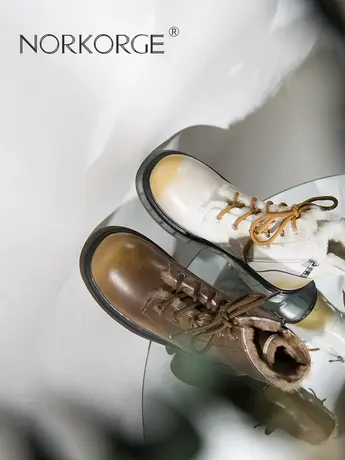 原创新款手工复古文艺米黄色羊毛雪地靴减龄厚底马丁靴短靴真皮女图片