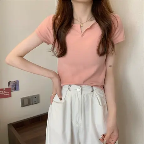 辣妹别致V领短袖T恤女装夏季2023新款修身短款设计感正肩打底上衣商品大图