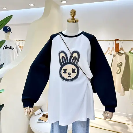 卡通兔子印花宽松大码春秋拼接撞色中长款插肩袖打底衫T恤女遮臀商品大图