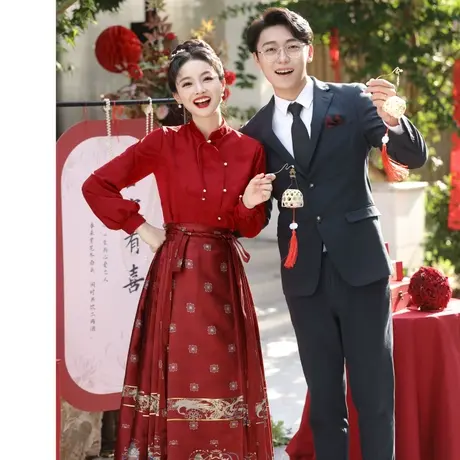 红色马面裙敬酒服2023新款新娘旗袍新中式订婚礼服秀禾服中国风图片