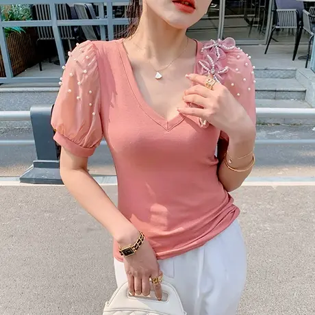 欧货女装2024新款性感V领T恤短袖气质紧身小衫网纱拼接泡泡袖上衣图片