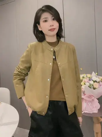 2023秋季新款时尚潮流百搭柔软皮夹克女圆领单排扣机车皮衣外套女商品大图