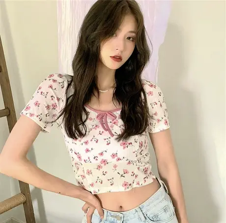 短袖t恤女2021新款夏季宽松韩版ins设计感小众短款高腰露脐上衣服商品大图