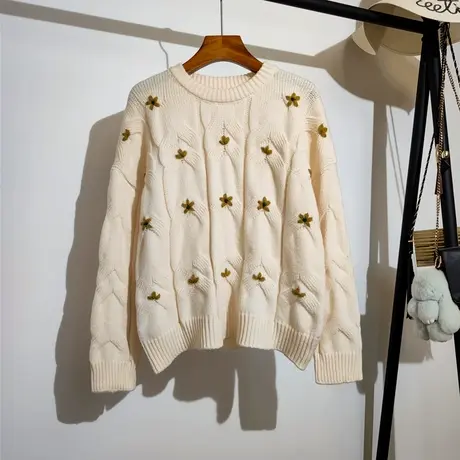 温柔风麻花毛衣女宽松套头秋冬新款法式甜美刺绣花朵针织上衣外穿图片