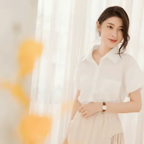 桔熊夏季通勤简约翻领纯色宽松蓬蓬袖衬衫女胖妹妹大码AB18312图片