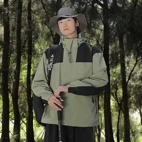 潮牌冲锋衣男士春秋款大码防风防水登山夹克美式户外休闲宽松外套商品大图