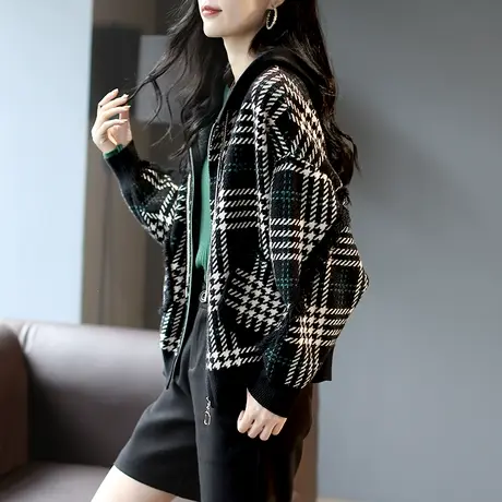 宝诗黎连帽格子流苏加厚针织外套女春季短款2024宽松系带上衣新款商品大图