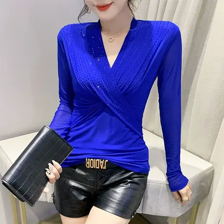 春秋2023新款潮性感V领交叉T恤时尚烫钻上衣紧身内搭打底衫女长袖商品大图