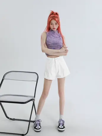 美式小众辣妹翻边牛仔裤女2023年夏季新款阔脚短裤性感休闲热裤图片