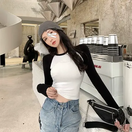 正肩女t恤长袖2024秋季新款内搭紧身打底衫短款修身拼接插肩上衣商品大图