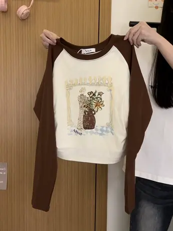 红续复古插画风花朵插肩短款长袖T恤女学院风打底衫上衣秋冬新款商品大图