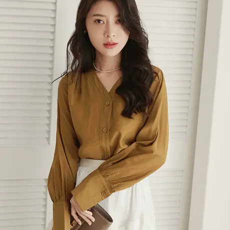 桔熊秋季通勤v领衬衫女气质舒适纯色泡泡袖上衣胖妹妹大码AB18819商品大图