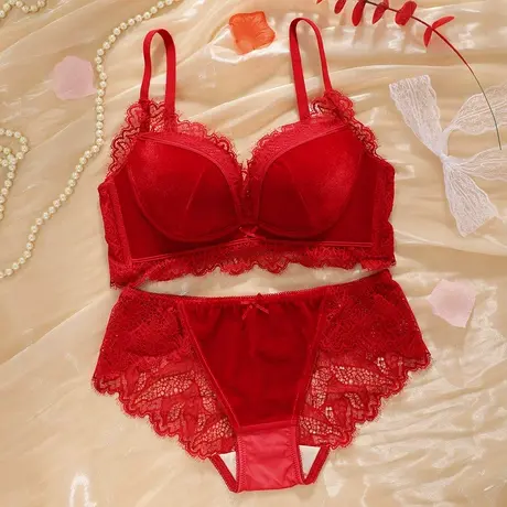 本命年内衣套装女性感新娘结婚收副乳兔年小胸聚拢加厚红色文胸罩商品大图