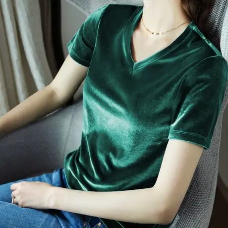 雀后2023新款金丝绒短袖T恤女显瘦V领绿色打底衫内搭chic打底上衣商品大图