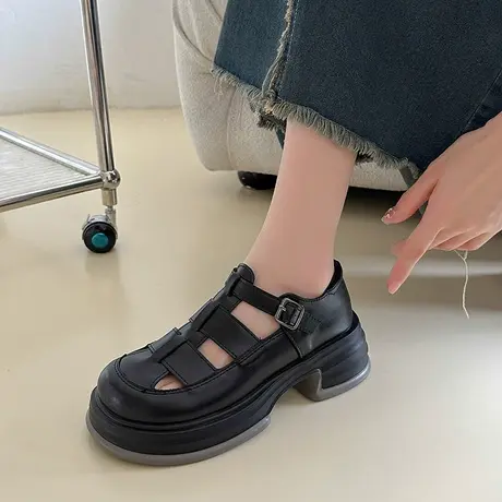 罗马凉鞋女2024新款夏季外穿厚底法式包头运动鞋子时尚镂空猪笼鞋商品大图