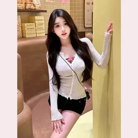 Onoev木耳边扣子长袖开衫薄款透视针织衫打底上衣防晒衫图片