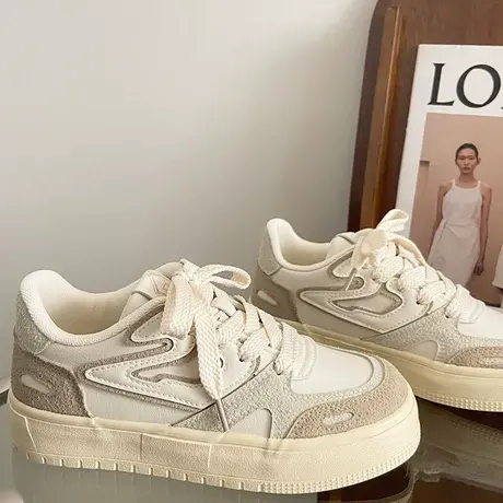 Betoo 休闲板鞋2022新款秋冬设计感厚底复古小众小白鞋运动鞋子商品大图