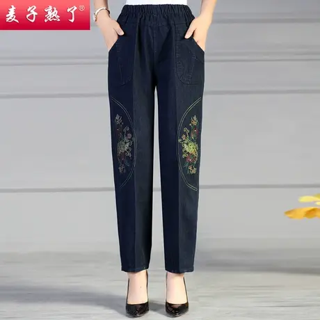 中老年女妈妈装松紧腰休闲百搭小脚裤2024春季新款显瘦大码牛仔裤图片