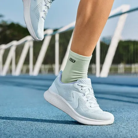 Skechers斯凯奇2025新款女夏复古运动鞋厚底回弹休闲鞋透气跑步鞋图片