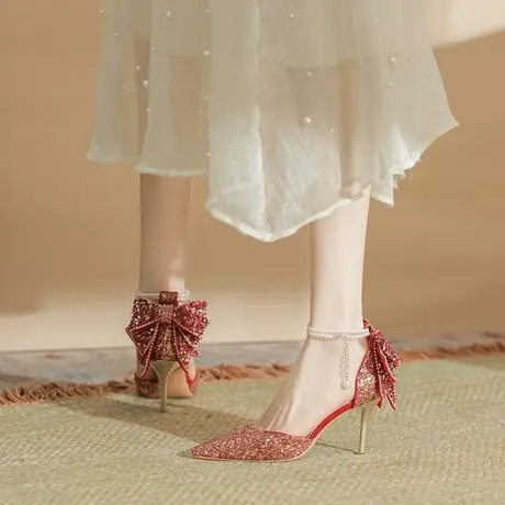 绝美高跟鞋蝴蝶结中空一字扣2024年新款新娘结婚鞋水晶鞋细跟单鞋图片