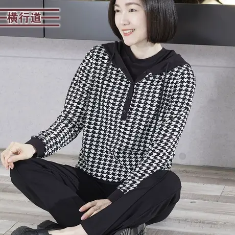 连帽千鸟格纽扣宽松长袖T恤大码减龄女装上衣2023冬装新款打底衫图片