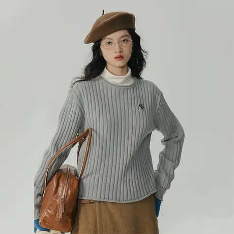 omont蛋挞家 圆领羊毛坑条毛衣女冬季新款叠穿设计感短款针织上衣图片