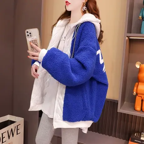 加绒加厚连帽卫衣开衫女2023新款秋冬慵懒风宽松设计感羊羔毛外套图片