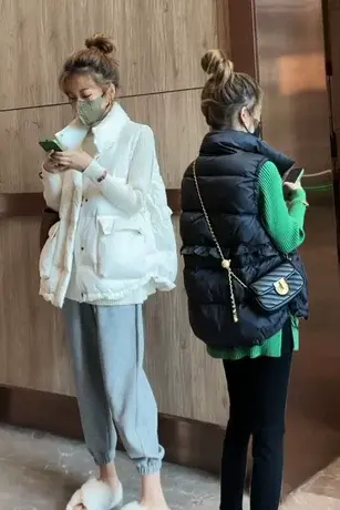 欧货洋气羽绒棉马甲女短款冬季保暖外穿小个子宽松百搭网红马夹潮商品大图