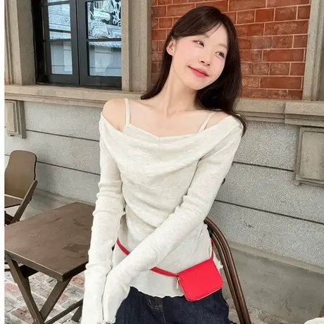 黑色斜肩露肩长袖针织打底衫t恤女春季设计感不规则辣妹气质上衣商品大图