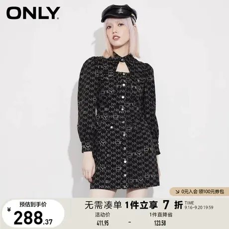ONLY奥莱夏季时尚收腰字母满印短款牛仔连衣裙女图片