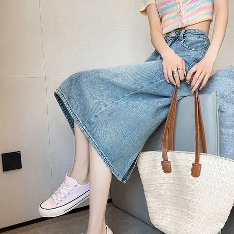 浅蓝色后开叉牛仔半身裙女2024中长款春夏薄款刺绣包臀a字半裙子图片