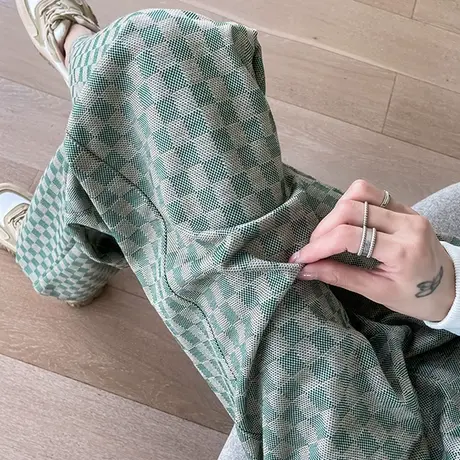 绿色棋盘格阔腿裤女春秋复古宽松直筒休闲裤子运动垂感拖地格子裤图片