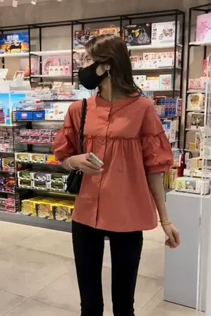 木耳边衬衫女夏季宽松短袖衬衣遮肚显瘦娃娃衫减龄洋气灯笼袖上衣图片