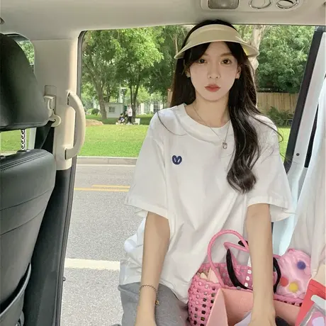 白色短袖T恤女ins潮夏季2023新款设计感小众刺绣圆领宽松显瘦上衣图片
