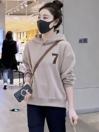 秋冬新款韩版宽松加绒加厚连帽卫衣女简约设计感连帽卫衣时尚百搭商品大图