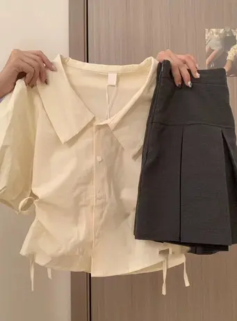 纯色短袖衬衫女夏装2023年新款设计感小个子百褶裙搭配短款上衣服图片