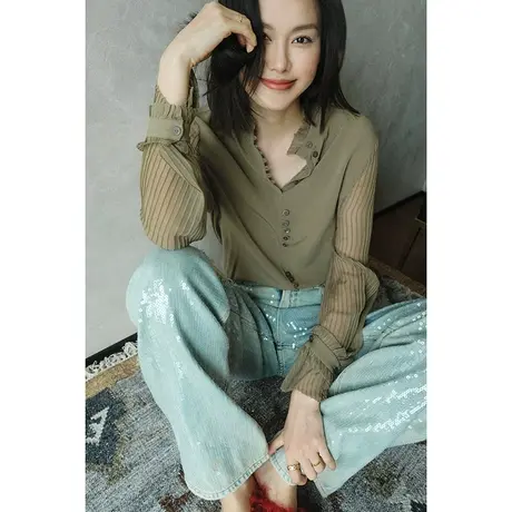 2024春夏新款100%桑蚕丝上衣女   长袖立领木耳边高端真丝衬衫图片