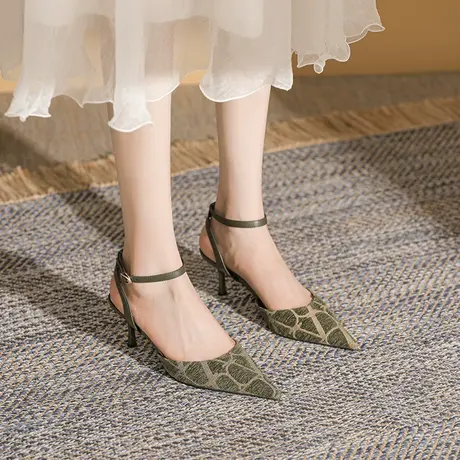 包头凉鞋女夏2024年新款中空尖头一字带细跟高跟鞋高级感小众单鞋商品大图