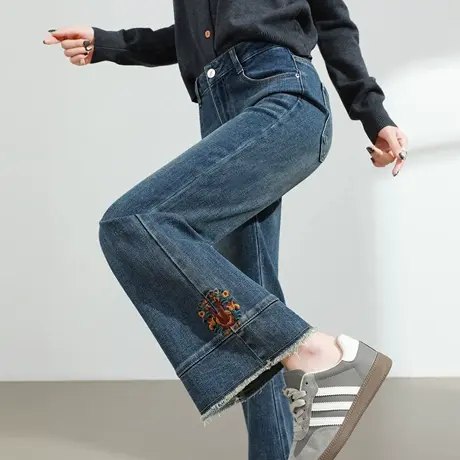 刺绣微喇牛仔裤女秋季新款复古毛边新中式国风高腰宽松阔腿喇叭裤图片