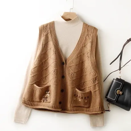 森系针织马甲背心女新款2022毛衣开衫外搭坎肩复古日系宽松慵懒风图片