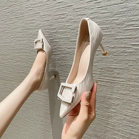 尖头水钻高跟鞋女细跟2024年春季新款性感百搭方扣浅口仙女风单鞋图片