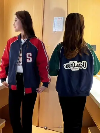 绿色休闲棒球服外套女短爆款运动小众冲锋衣夹克春秋2023新款欧货图片