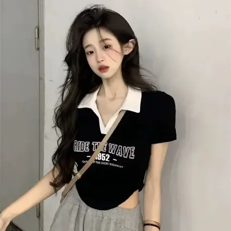 美式辣妹撞色polo领短袖t恤女夏印花修身高腰不规则短款正肩上衣图片