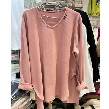 欧货洋气U领斜杠磨毛中长款打底衫加绒磨毛下摆开叉小心机厚款大T图片